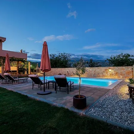 Villa Dama
