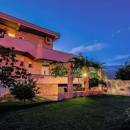 Vila Dama Mostar